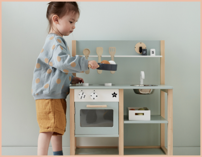 Кујна KID'S HUB - нежно зелена