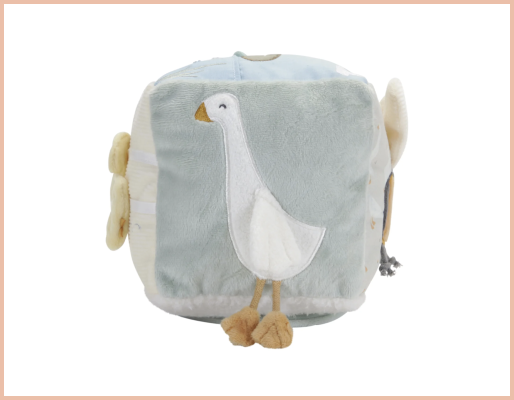 Мека коцка со активности - Little Goose