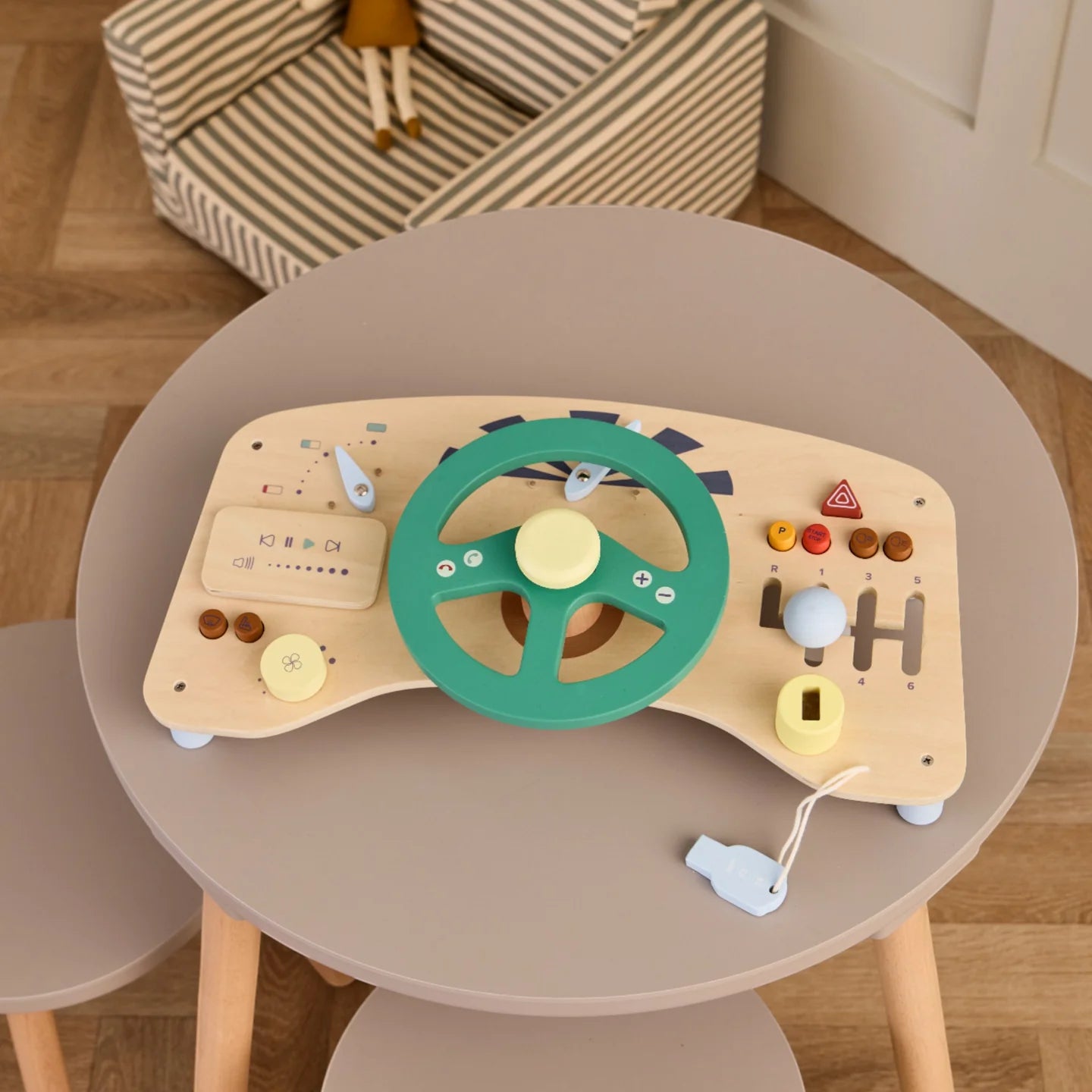 Автомобилска табла со активности