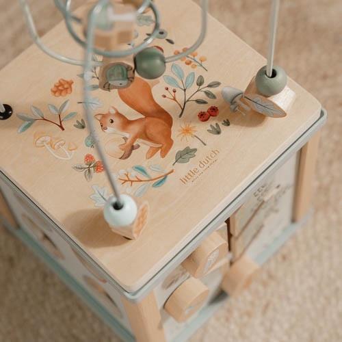 Дрвена коцка со активност  -  Шумски пријатели