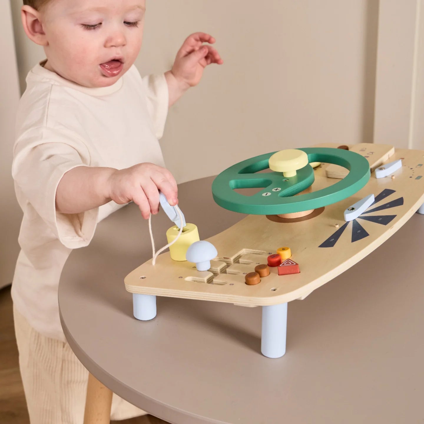 Автомобилска табла со активности