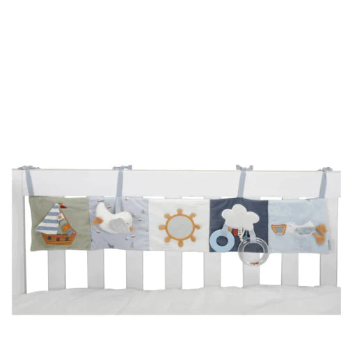 Книга со активности за креветче - подморница