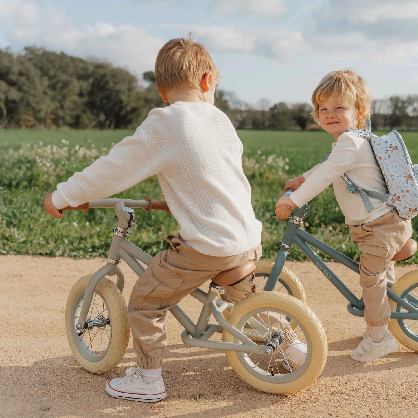 Метален баланс велосипед - мат маслинка